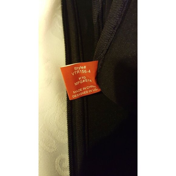 Laptop Sleeve (VTR156-4) Mac PC Solo Vector Collection 14.1-Inch - Picture 3 of 3